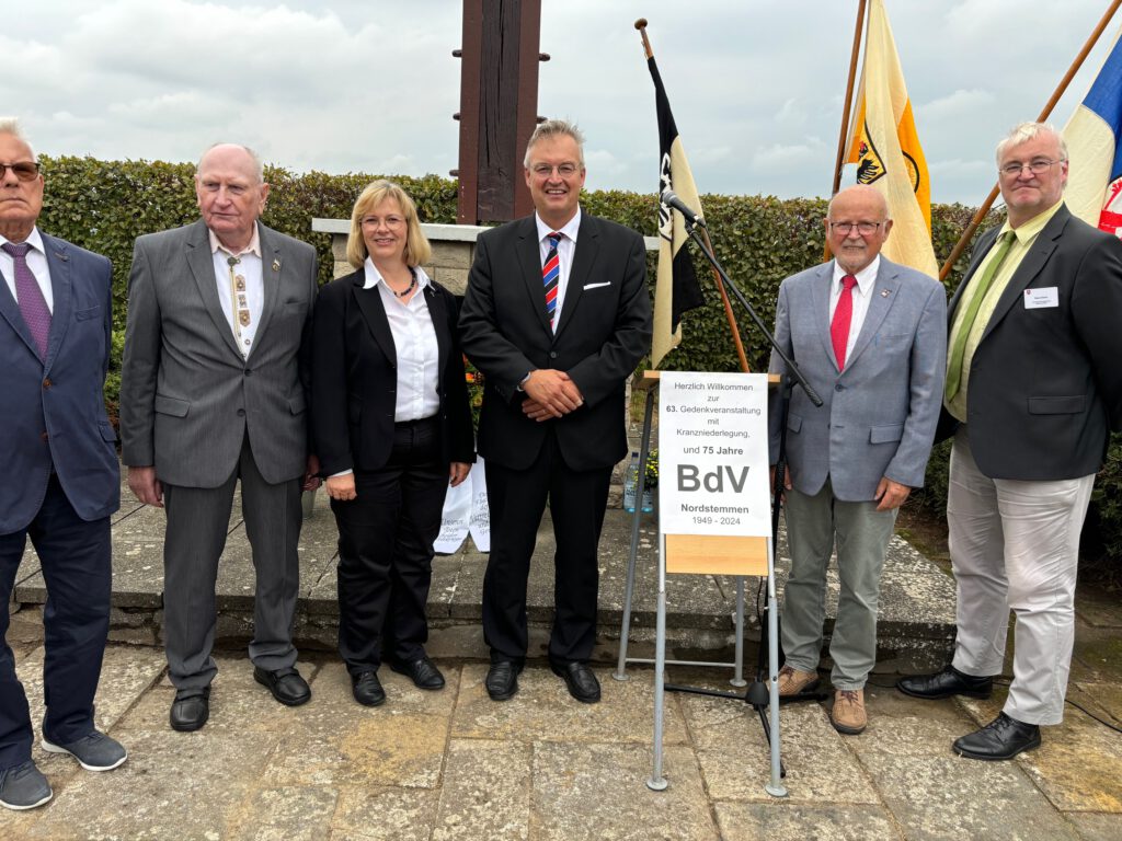 BdV-Gedenkveranstaltung am Mahnkreuz in Heyersum